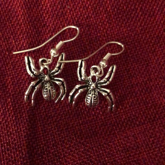 Hand Crafted Jewelry - Handmade spider earrings